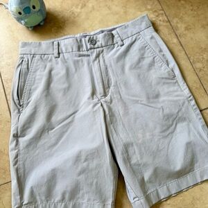 Vineyard Vines Light Gray Men's On the Go Offshore Shorts